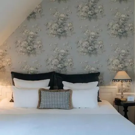 De Tuilerieen - Small Luxury Of The World Brugge