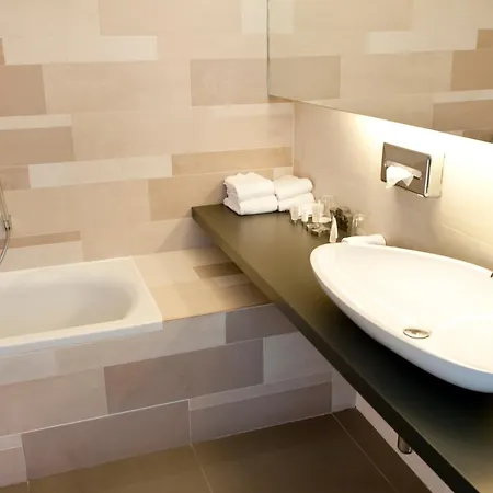 De Tuilerieen - Small Luxury Of The World Brugge
